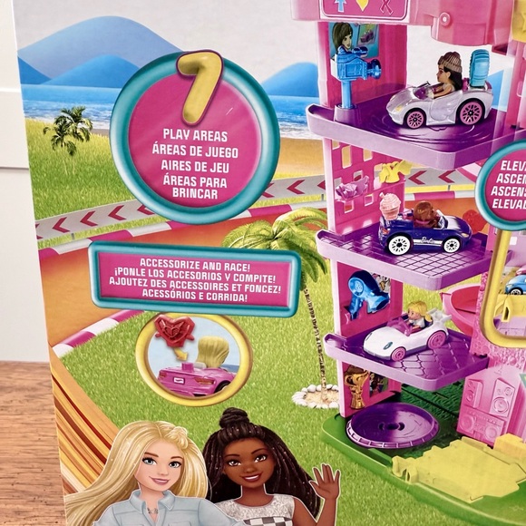 Fisher Price Little People Target Run Playset - Picture 6 of 9